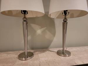 lot 14 image: Modern Chrome Table Lamps