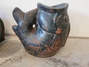 lot 142 image: Playful Fish Planter