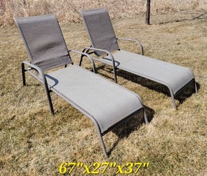 lot 27 image: Aluminum Poolside Chaise Loungers
