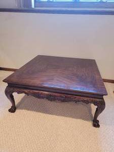 lot 17 image: Heritage Furniture Ball and Claw Coffee Table