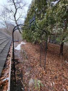 lot 57 image: 9 Foot Garden Trellis