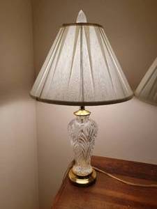 lot 66 image: Pair of Crystal Vase Table Lamps