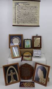 Cookbooks, Wall Hangings & Misc