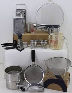 Strainers, Cheese Graders & Misc