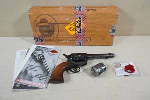 F.Lli Pietta .22 LR Single Action Revolver - with .22 Mag Cylinder