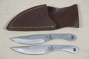 EG Throwing Knives with Leather Sheath