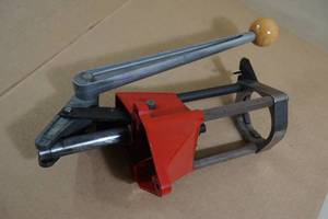 Lee Ammo Reloading Press