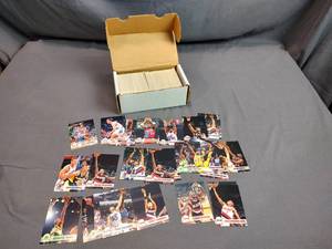 lot 5 image: Box of NBA Cards