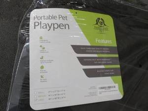Portable Pet Playpen...