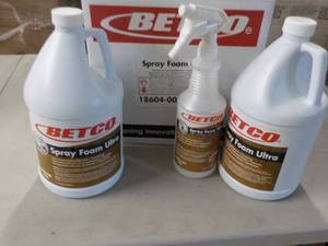 2 Gallon Jugs Betco Spray Foam Ultr...
