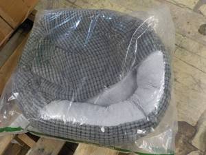 Small Pet Bed...