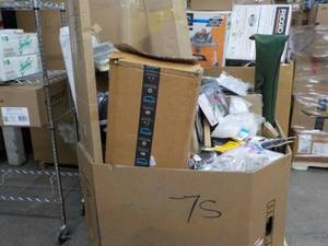 Pallet of Catalogs Retailers Overs...
