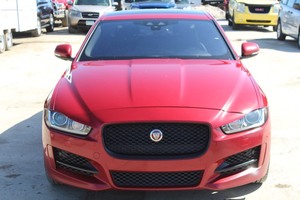 2017 Jaguar XE 35t R-Sport AWD - ONE OWNER -
