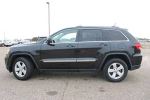 2013 Jeep Grand Cherokee Laredo - 4X4 - 2 OWNERS