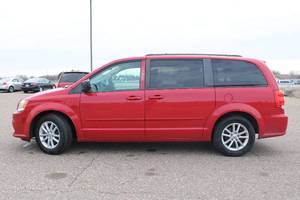 2015 Dodge Grand Caravan SXT - 2 OWNERS