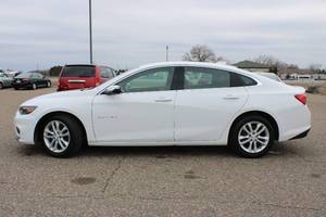 2018 Chevrolet Malibu - 1 OWNER - 52,971 MILES