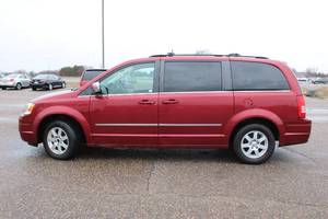 2010 Chrysler Town & Country Touring Plus - 1 OWNER