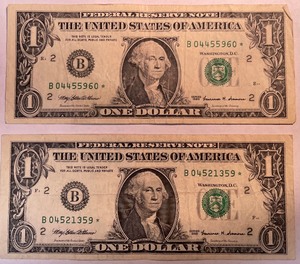 2 Different $1 Star Notes (B04455960, B04521359)