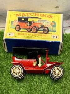 Vintage Lesney Matchbox 1911 Model T with Box