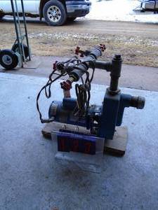 Siemers 230 volt irrigation pump. GE motor. Not used for a couple years. As shown.