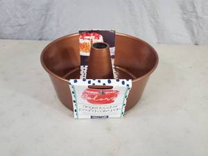 lot 62 image: New Nordic Ware Angel Food and Pound Cake Pan
