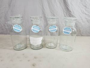 lot 85 image: 4 New Large Anchor Hocking Apothecary Jars