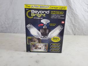 lot 87 image: New Beyond Bright LED Garage Light