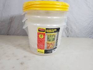 lot 115 image: New 3 Pack Rubbermaid Large Round Storage Containers with Lids
