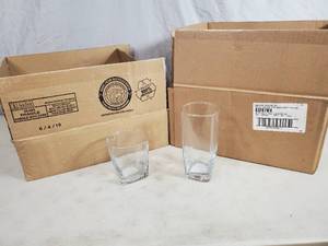 lot 127 image: 24 New Anchor Hocking Drinking Glasses
