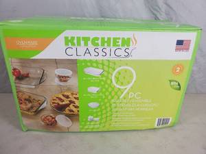 lot 137 image: New Kitchen Classics 9 Piece Oven to Table Glass Set