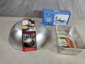 lot 187 image: New Nordic Ware Items