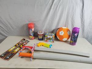 lot 214 image: Kids Toys