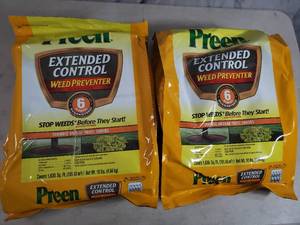 lot 4 image: 2 New Bags of Preen