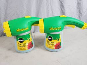 lot 244 image: 2 New Miracle Gro Garden Feeders