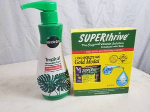 lot 250 image: New SuperThrive and New Miracle Grow