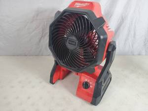 lot 13 image: Milwaukee M18 Cordless Jobsite Fan