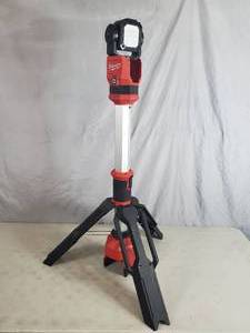 lot 17 image: Milwaukee M12 12-Volt Lithium-Ion Cordless 1400 Lumen ROCKET LED Stand Work Light