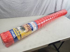 lot 30 image: New 4 x 100 ft Roll of Tenax Snow Fence  Safety Barrier