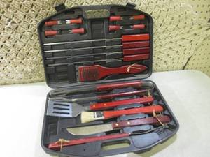 lot 361 image: (F-0) Grilling Set in Case...