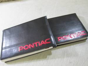 lot 53 image: (EC1) 2 2006 Pontiac GTO Owner Manu...