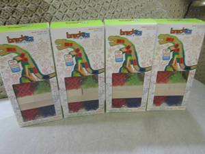 lot 64 image: (F-2) Lot of 4 Brackitz Building Se...
