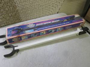 lot 90 image: (F-3) 2 Boat Motor Support Brackets...