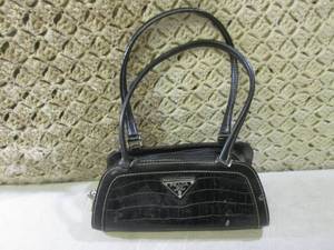 lot 122 image: (BSB) Prada Hand Bag Used ...