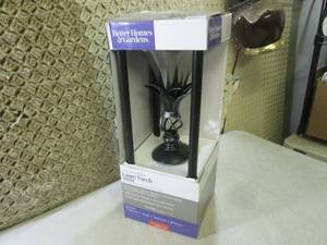 lot 316 image: (F-0) 3 In 1 Outdoor Lawn Torch...
