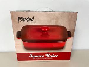 lot 14 image: Parini Non-Stick Ceramic Bakeware Dish