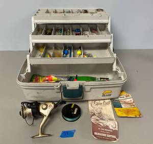 lot 39 image: Tackle Box with Vintage Fishing Lures Hooks and Reel