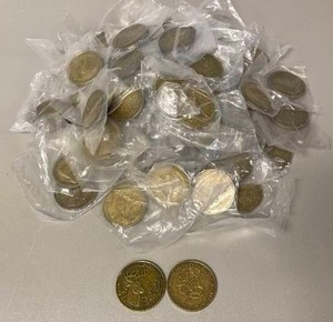 lot 41 image: Lot of 100 North American Hunting Club Whitetail Deer Medallion Coins.  