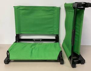 lot 7 image: Lot of 2 Stadium Seats for Bleachers or Boats