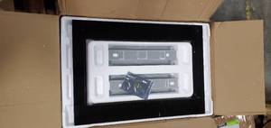 Whirlpool Microwave Trim Kit (Open box)