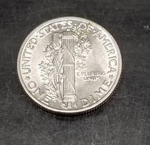 1942 MERCURY DIME UNC